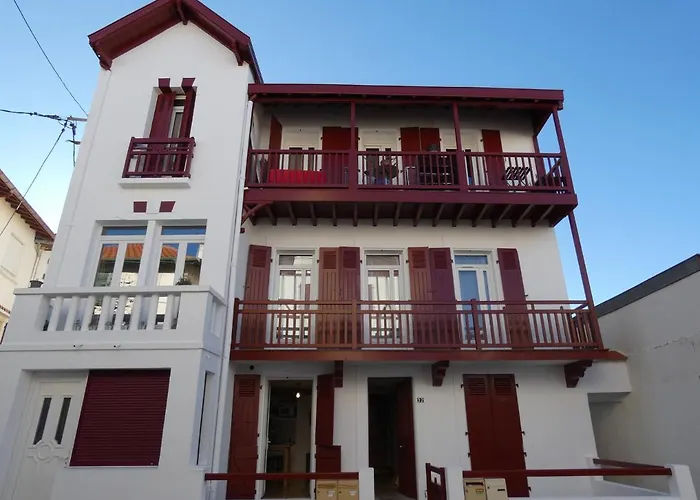 Charmant T2 dans le très prisé Quartier Beaurivage de BIARRITZ
